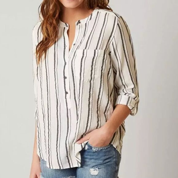 Lucky Brand Tops - Lucky Brand Women's Striped Henley Top Size S Black White Pocket Soft Beachy